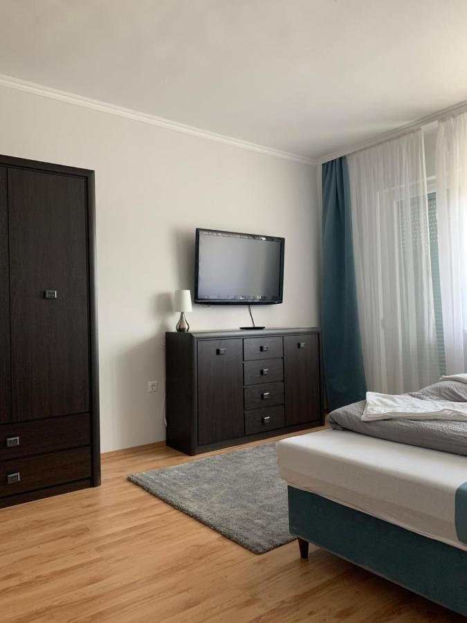 Thermal Next I Weninger Apartman Kiskunhalas Exterior photo